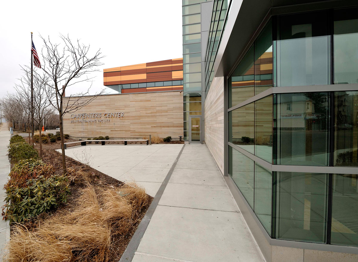 Alucobond, NERCC Boston Carpenters Training Center, ADD, Photos by Robert Umenhofer