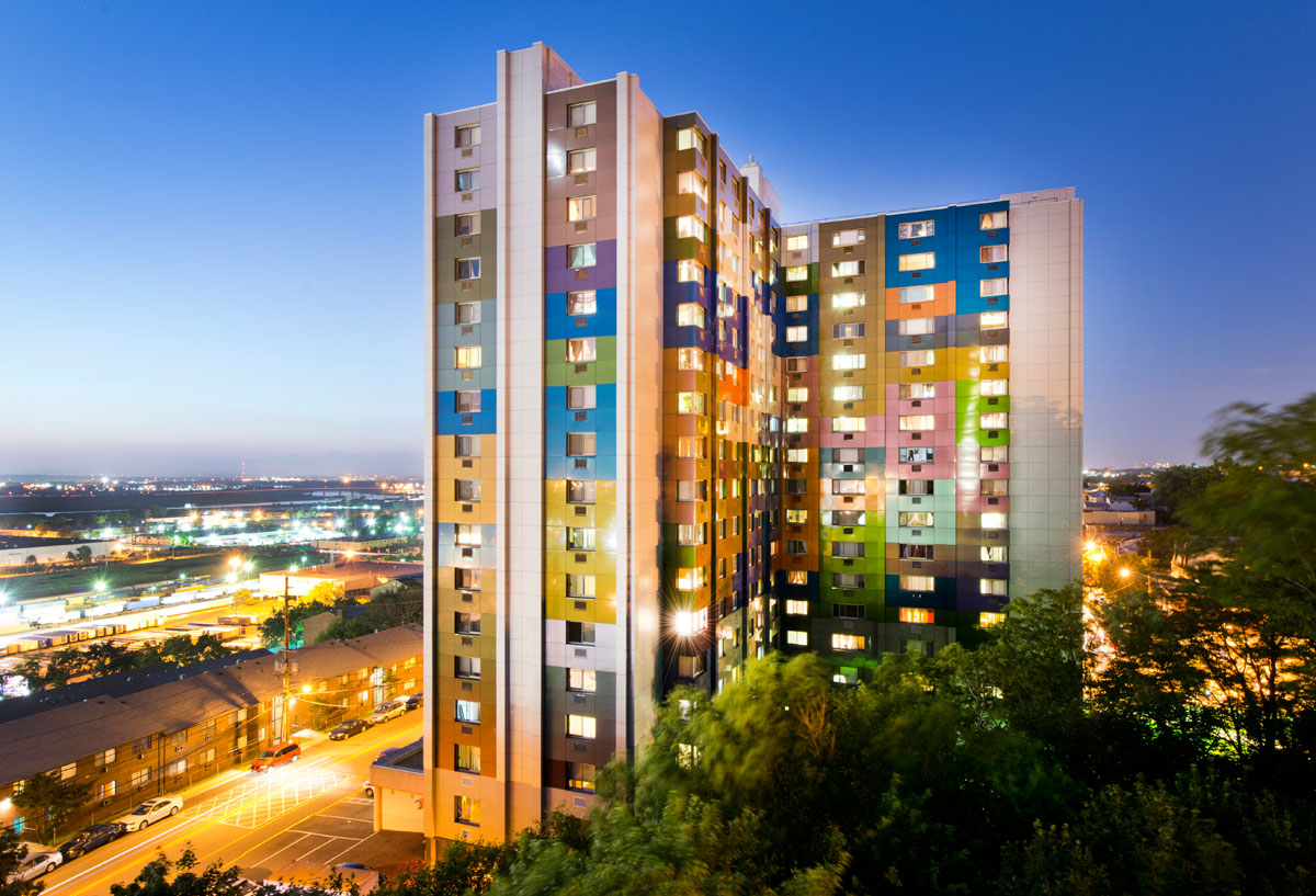 Alucobond Spectra, Paul F. Cullum Tower, Lothrop Associates, North Bergen, New Jersey, Photos by Daniel Lunghi