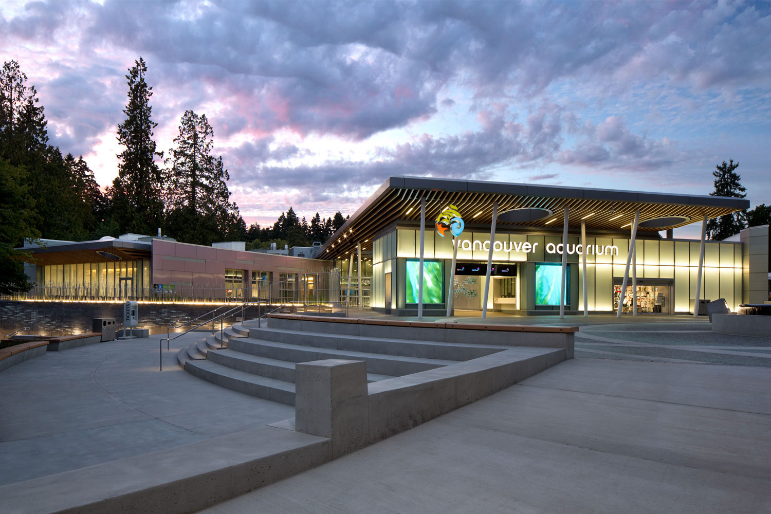 The Vancouver Aquarium Expansion, British Columbia, Musson Cattell Mackey Partnership, Keith Panel Systems, ALUCOBOND® ACM, Photography by Ema Peter