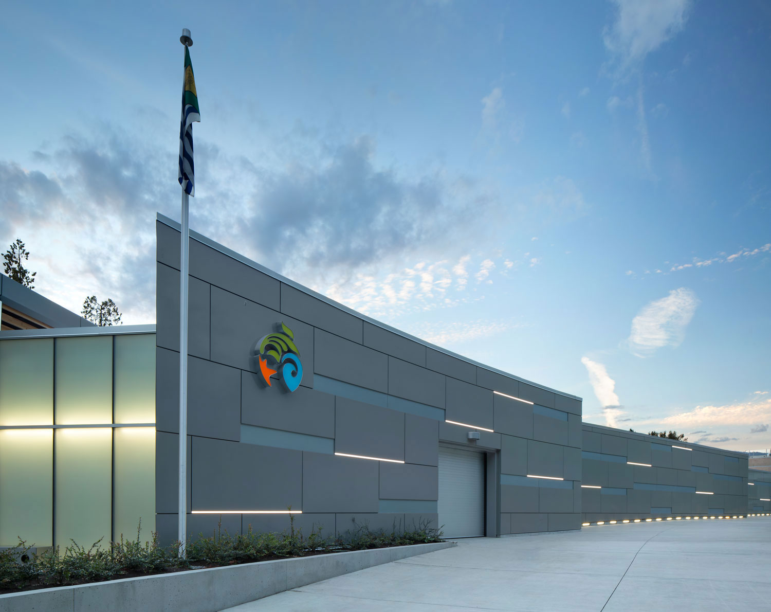 The Vancouver Aquarium Expansion, British Columbia, Musson Cattell Mackey Partnership, Keith Panel Systems, ALUCOBOND® ACM, Photography by Ema Peter