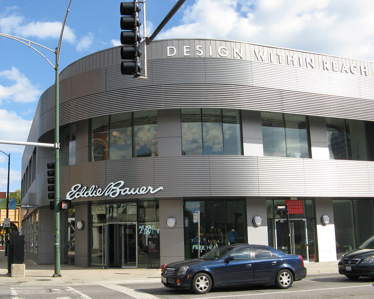 Lincoln Park Centre, ALUCOBOND® Natural Brushed Stainless, Chicago, Illinois, Weiss Architects, Sobotec, Photography Architectural Panel Systems