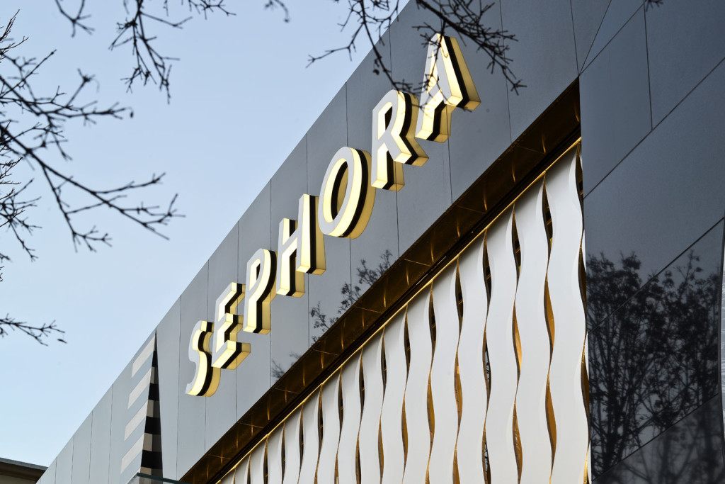 Sephora Retail Store, Canada, Francl Architecture, Keith Panel Systems, ALUCOBOND® NaturAL ACM, Daniel Lunghi