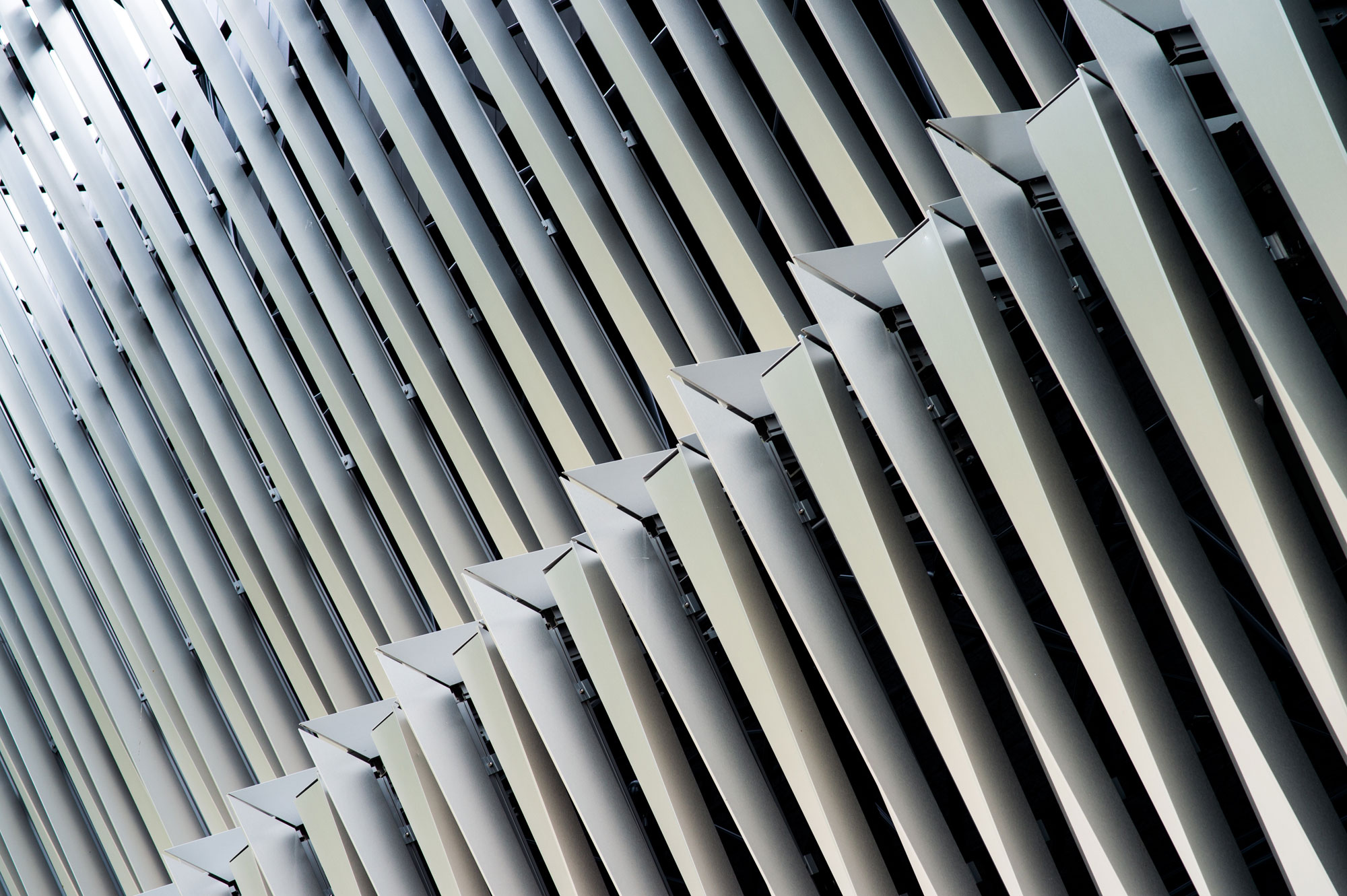 Nassau Veterans Memorial Coliseum, New York, SHoP Architects, Gensler, ALUCOBOND® PLUS NaturAL Brushed, Hunt Construction Group, Sobotec, Crown Corr, Photography Jamey Price